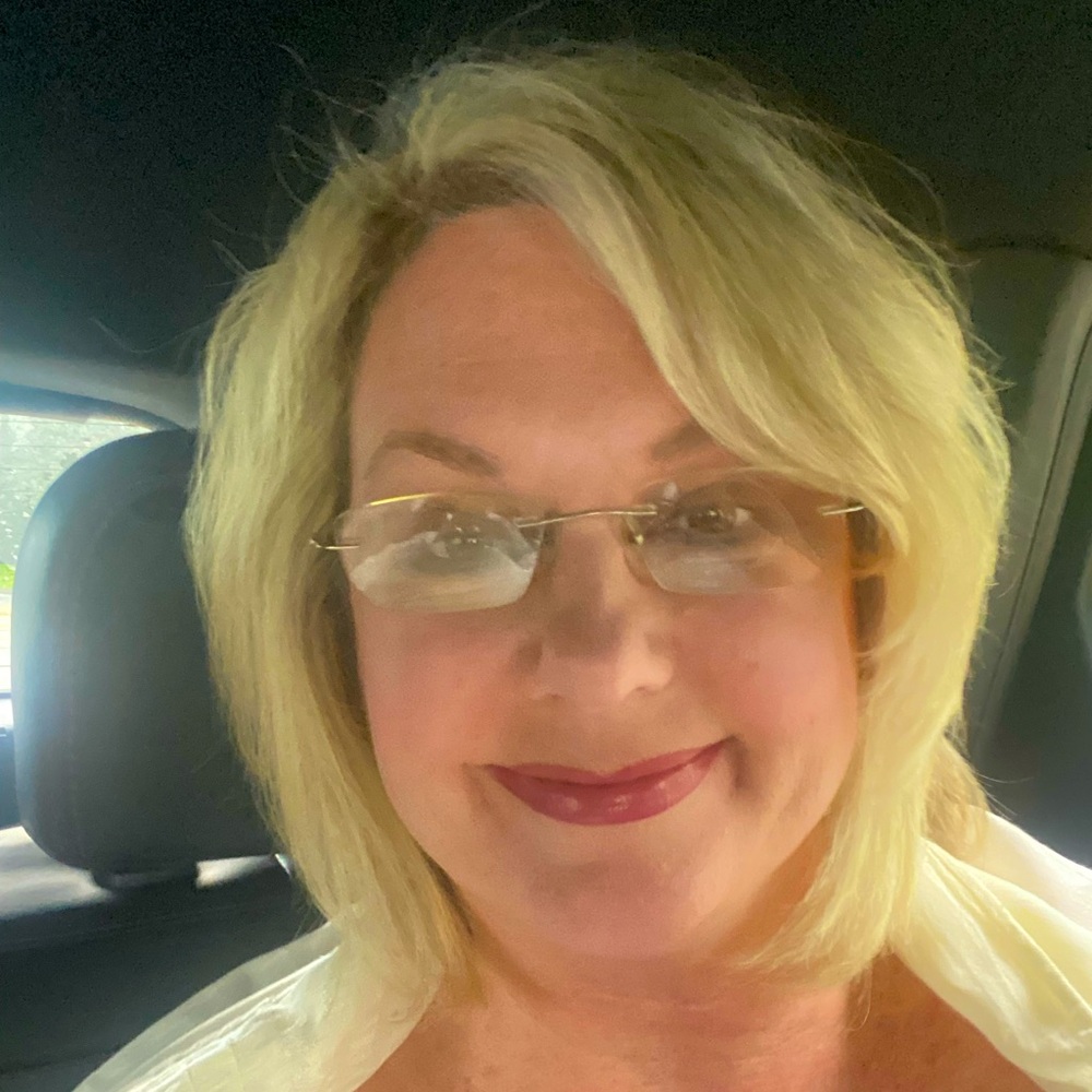 Meet your Posher, Cheryl